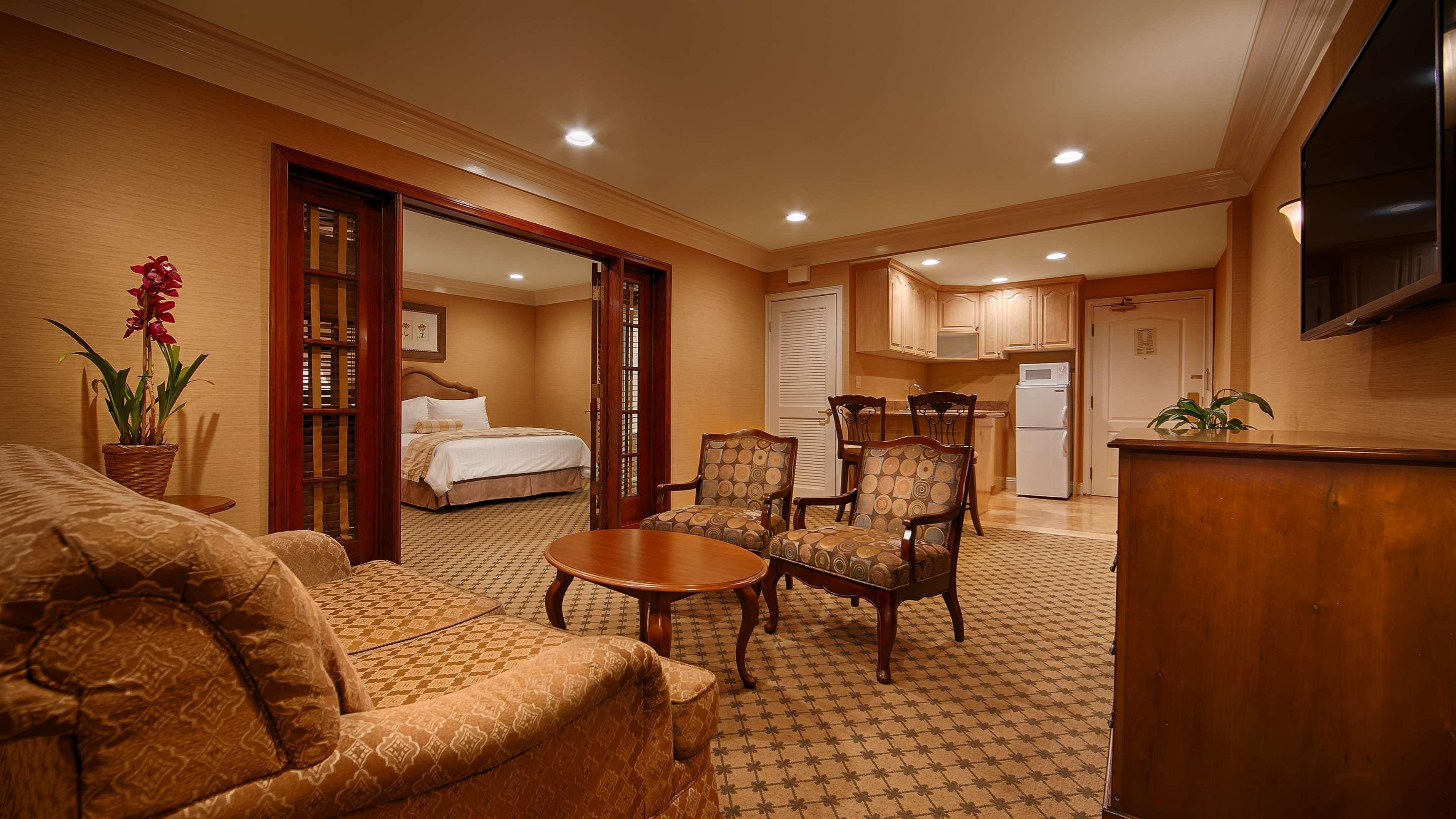 Best Western Plus Sunset Plaza Hotel Лос-Анджелес Екстер'єр фото