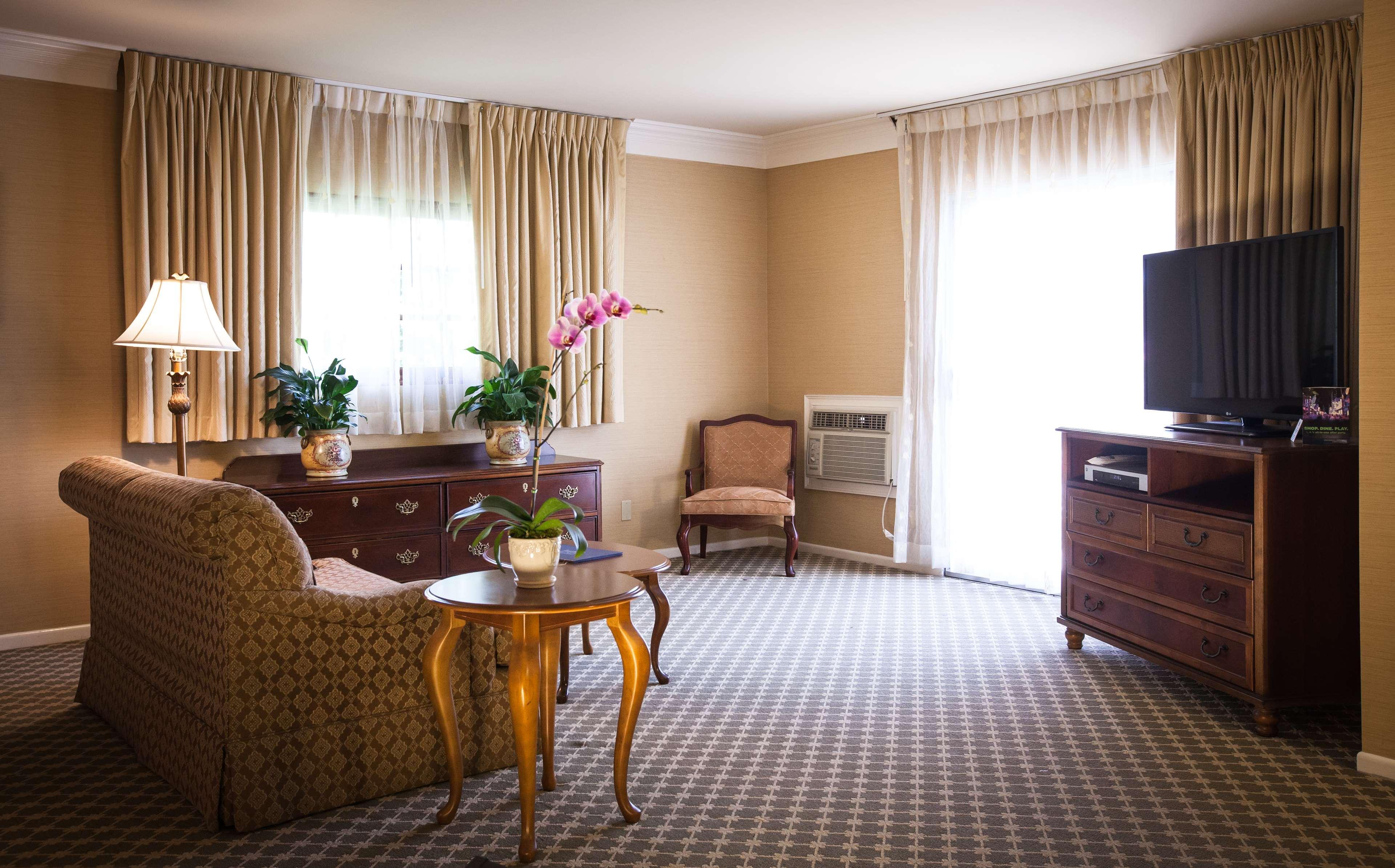 Best Western Plus Sunset Plaza Hotel Лос-Анджелес Екстер'єр фото